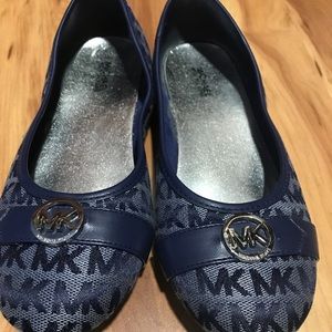 Michael Kors child flats